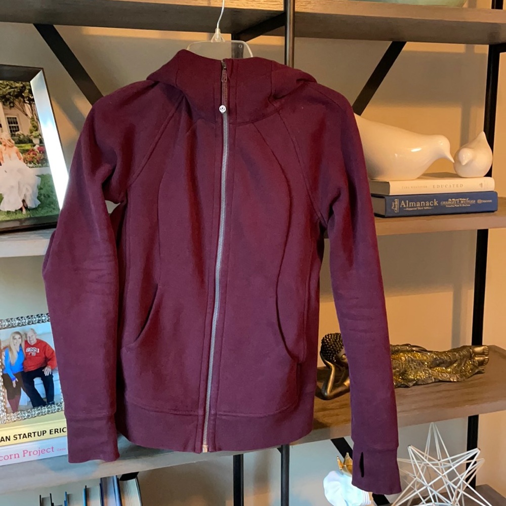 Lulu size 4 mid weight jacket